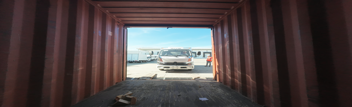 Desconsolidado de vehículos de carga en ZEAL Extraportuario (Valparaíso)